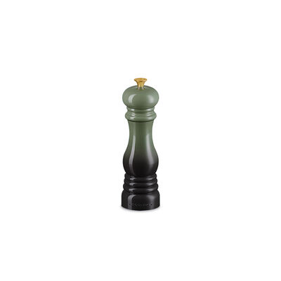 Classic Pepper Mill